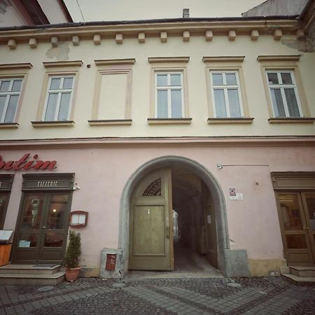 Monarch Residence Сибиу Екстериор снимка